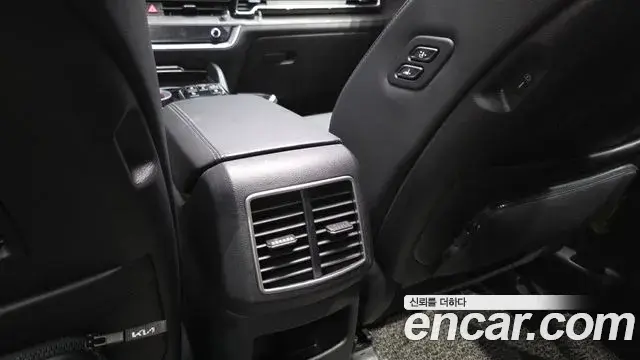 Kia Sportage 2022 — ფოტო 34/35