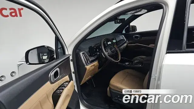 Kia Sorento 2024 — Фото 10/20
