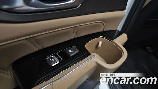 Kia Sorento 2024 — Фото 19/20