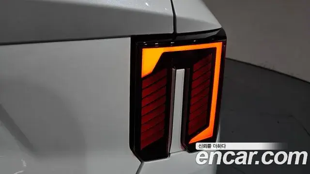 Kia Sorento 2024 — Photo 32/36