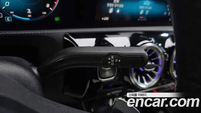 Mercedes-Benz CLA-Class 2021 — Фото 9/20