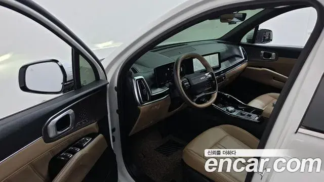 Kia Sorento 2025 — Şəkil 26/32