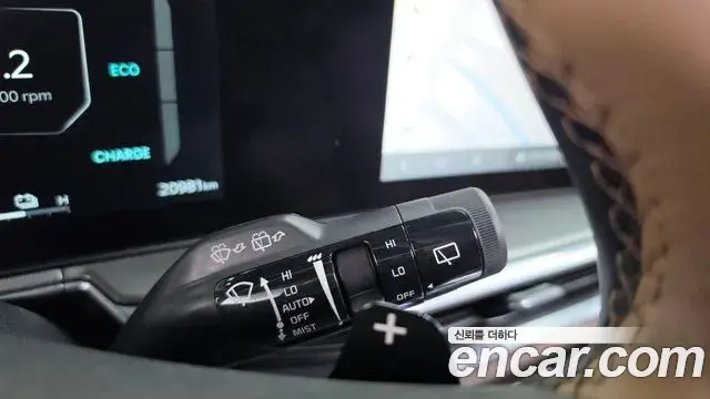 Kia Sorento 2025 — Şəkil 30/32