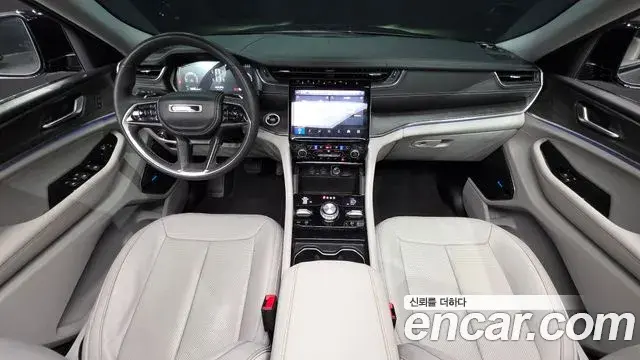 Jeep Grand Cherokee 2023 — Фото 7/20