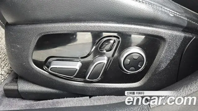 Kia The K9 2021 — Photo 27/35