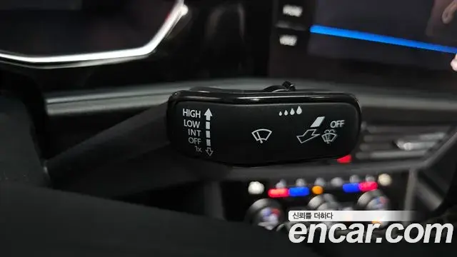 Volkswagen Jetta 2023 — Şəkil 8/35
