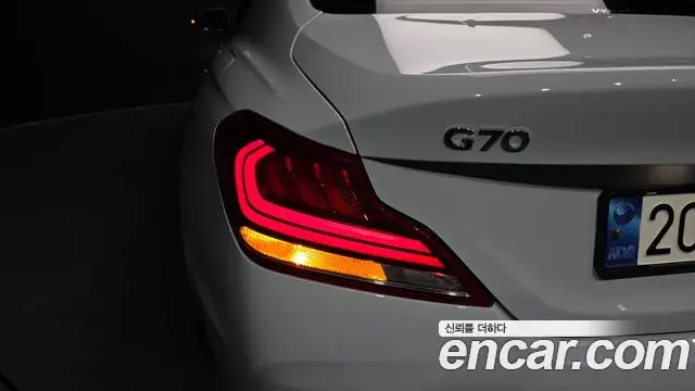 Genesis G70 2019 — ფოტო 29/41
