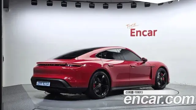 Porsche Taycan 2021 — Şəkil 14/20
