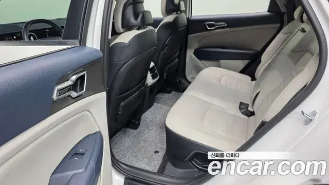 Kia Sportage 2025 — Фото 12/20