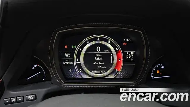 Lexus LS500 2018 — ფოტო 19/30
