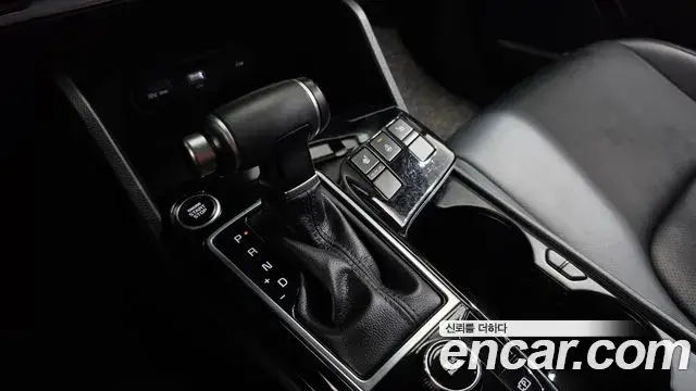 Kia Sportage 2021 — Фото 9/20