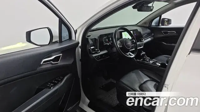 Kia Sportage 2021 — Фото 10/20