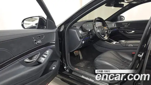 Mercedes-Benz S-Class 2020 — Фото 10/20
