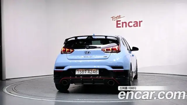 Hyundai Veloster 2020 — Фото 4/20