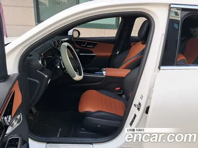 Mercedes-Benz GLC-Class 2024 — Фото 9/20