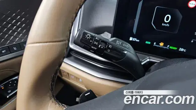 Kia Sorento 2025 — ფოტო 5/33