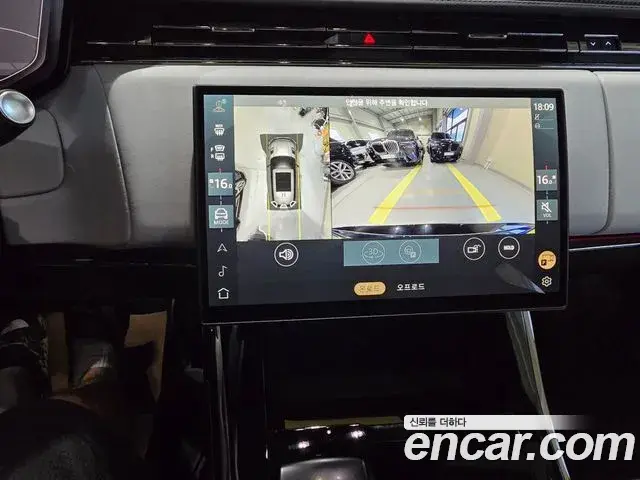 Land Rover Range Rover Sport 2026 — ფოტო 19/20