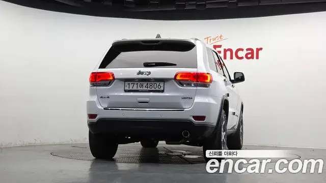 Jeep Grand Cherokee 2019 — Şəkil 3/35