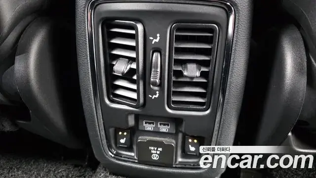 Jeep Grand Cherokee 2019 — Şəkil 2/35