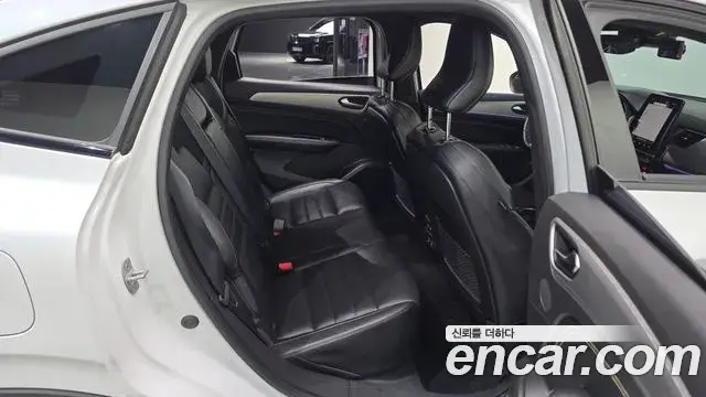 Renault Samsung Arkana 2024 — Фото 11/20