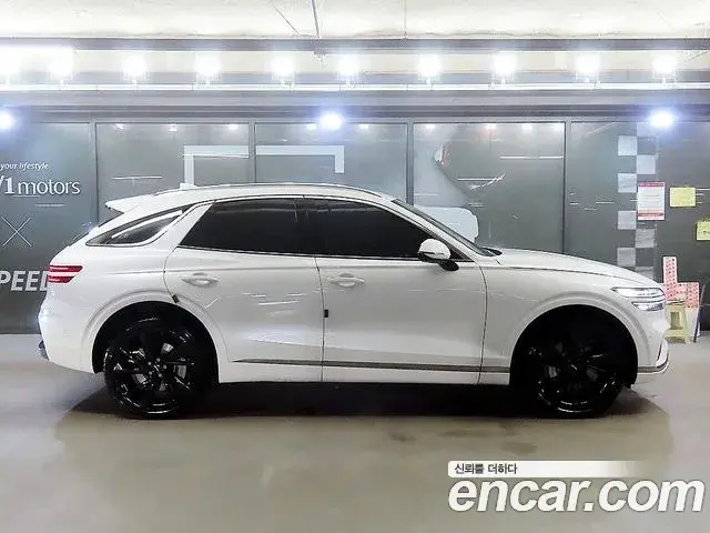 Genesis GV70 2024 — Şəkil 1/20