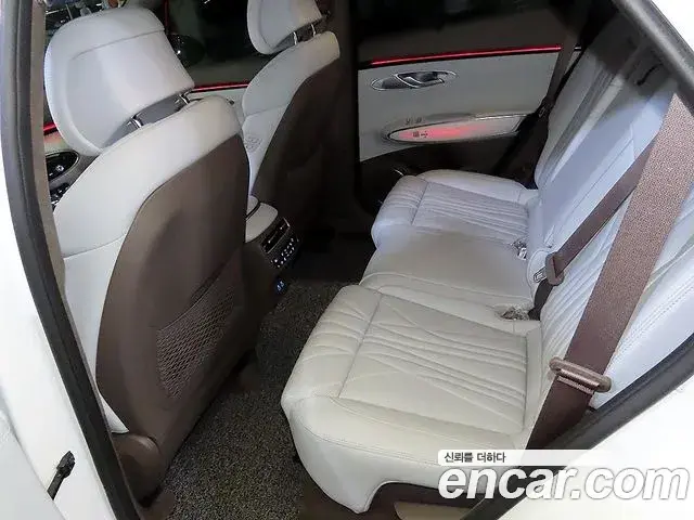 Genesis GV70 2024 — Şəkil 2/20