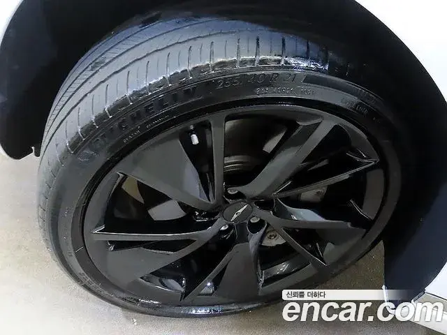Genesis GV70 2024 — Şəkil 18/20