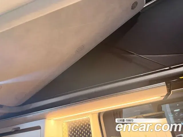 Hyundai Staria 2024 — Фото 17/20