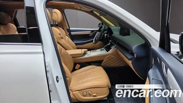 Genesis GV80 2022 — ფოტო 25/36