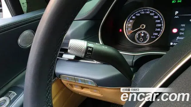Genesis GV80 2022 — ფოტო 6/36
