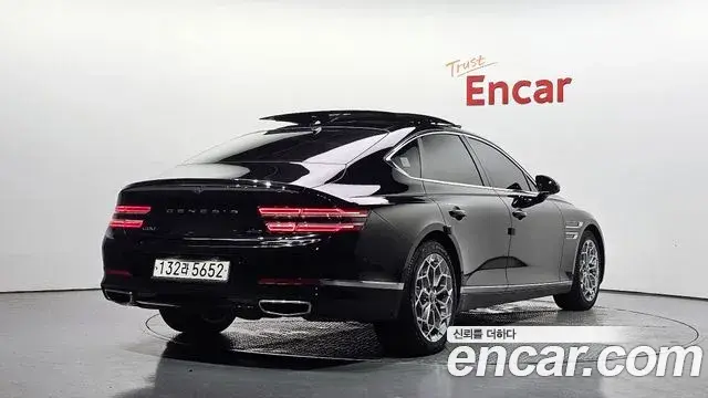 Genesis Electrified G80 2021 — ფოტო 2/20