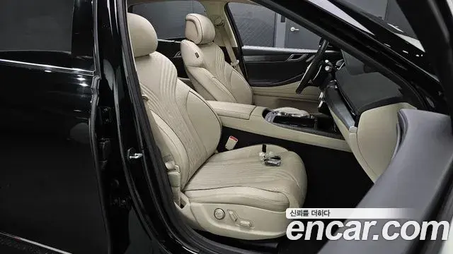 Genesis Electrified G80 2021 — ფოტო 11/20