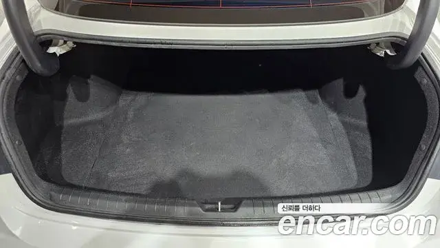 Hyundai Sonata 2023 — Photo 18/20