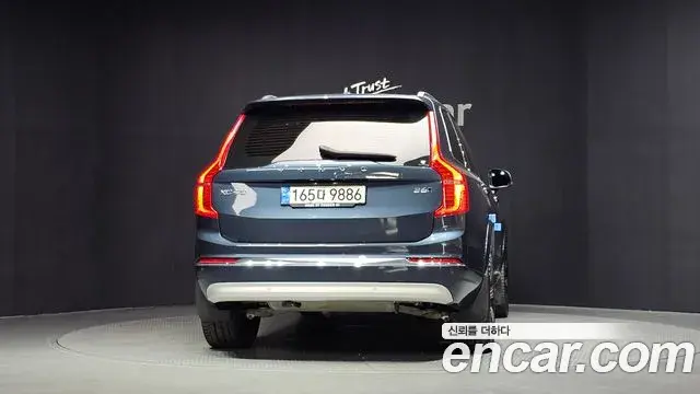 Volvo XC90 2022 — Фото 4/20