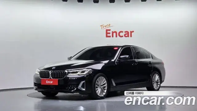 BMW 5 Series 2023 — Фото 1/20