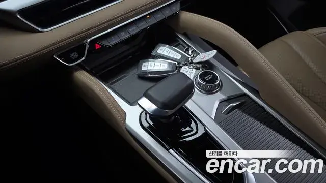Renault Samsung Grand Koleos 2025 — Photo 31/37