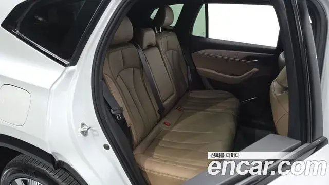 Renault Samsung Grand Koleos 2025 — Photo 32/37