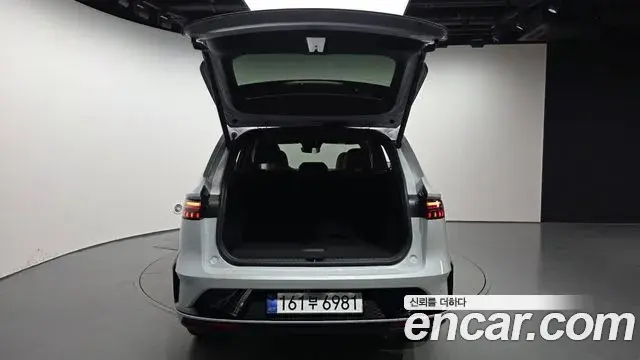 Renault Samsung Grand Koleos 2025 — Photo 3/37