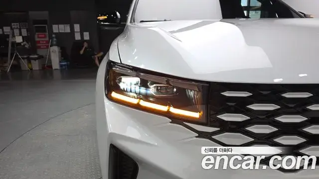 Renault Samsung Grand Koleos 2025 — Photo 35/37