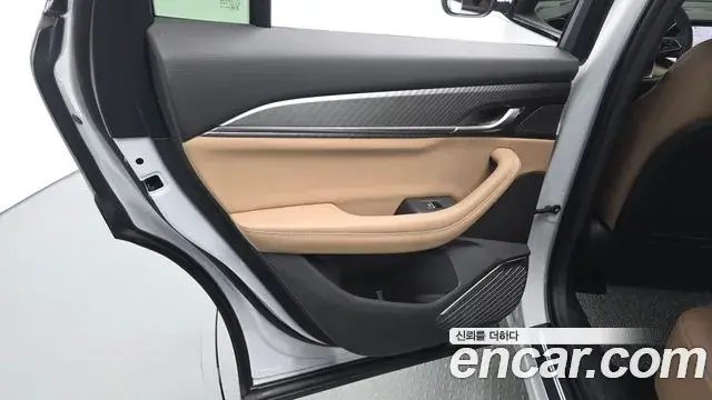 Renault Samsung Grand Koleos 2025 — Photo 33/37