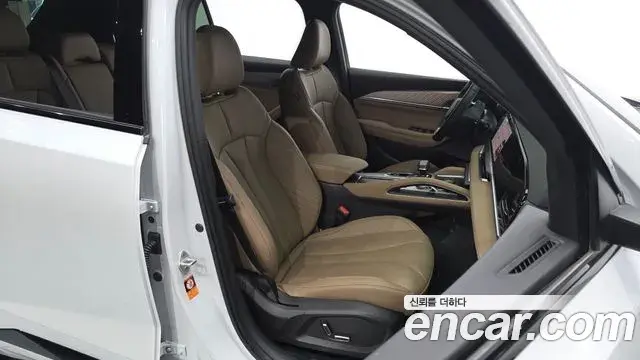 Renault Samsung Grand Koleos 2025 — Photo 37/37