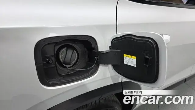 Renault Samsung Grand Koleos 2025 — Photo 12/37