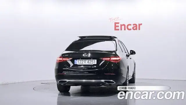 Mercedes-Benz C-Class 2022 — Фото 3/20