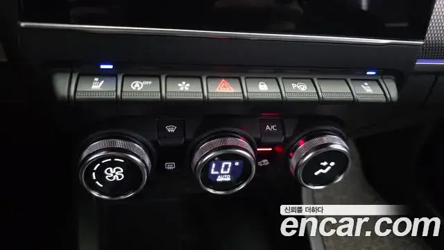 Renault Samsung Arkana 2025 — Şəkil 26/31