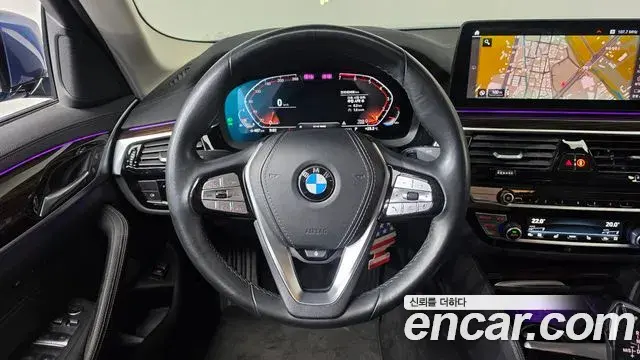 BMW 5 Series 2021 — Фото 14/20