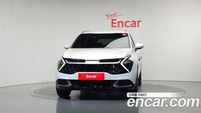Kia Sportage 2021 — Фото 3/20