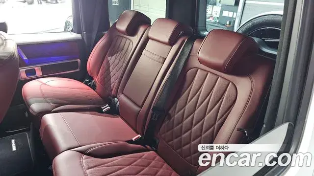Mercedes-Benz G-Class 2025 — Şəkil 35/36