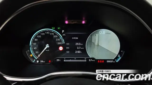 Genesis Electrified G80 2022 — Фото 8/20