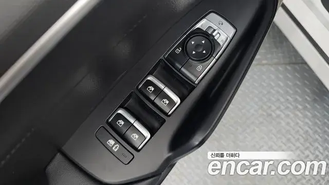 Kia K5 2023 — Фото 12/20