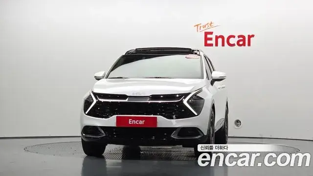 Kia Sportage 2021 — Фото 3/20